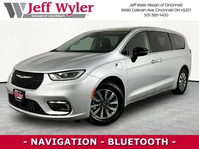2024 Chrysler Pacifica Hybrid Select for sale near Cincinnati, OH