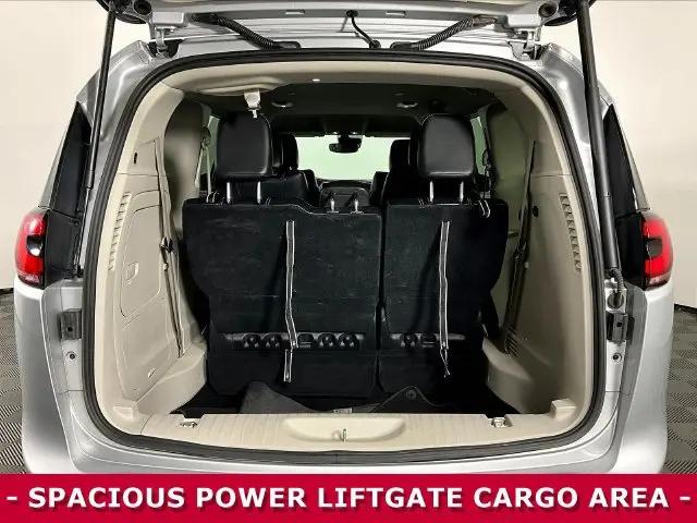 2024 Chrysler Pacifica Hybrid Select