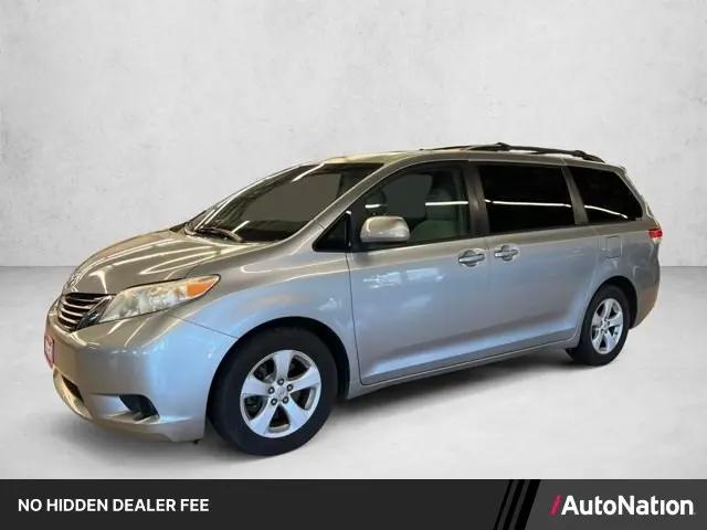 2011 Toyota Sienna LE V6 for sale in Amherst, OH