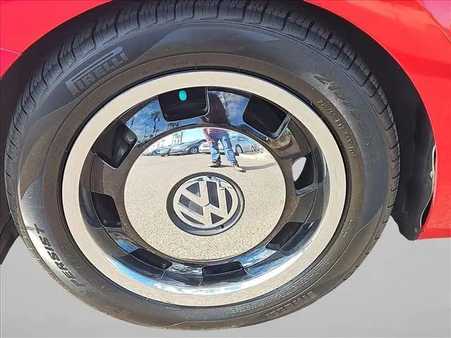 2012 Volkswagen Beetle 2.5L