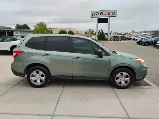 2015 Subaru Forester 2.5i