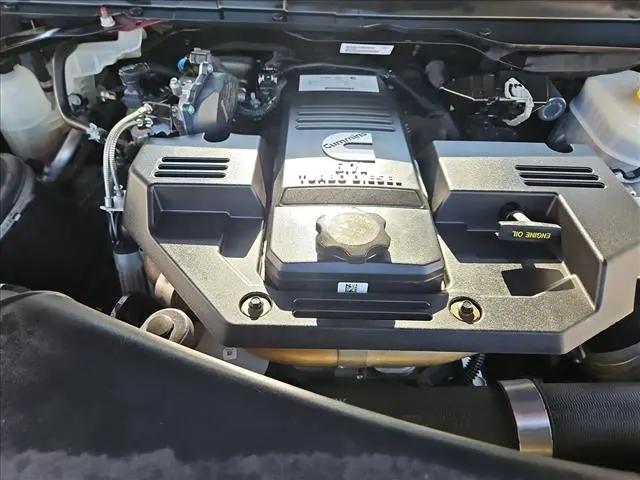 2021 Ram 3500 Laramie Crew Cab 4x4 8 Box