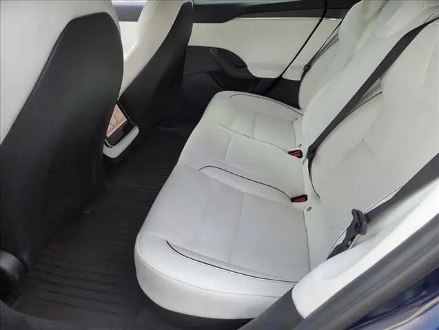 2022 Tesla Model S Plaid Tri Motor All-Wheel Drive