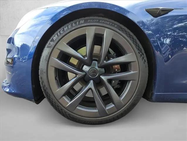 2022 Tesla Model S Plaid Tri Motor All-Wheel Drive