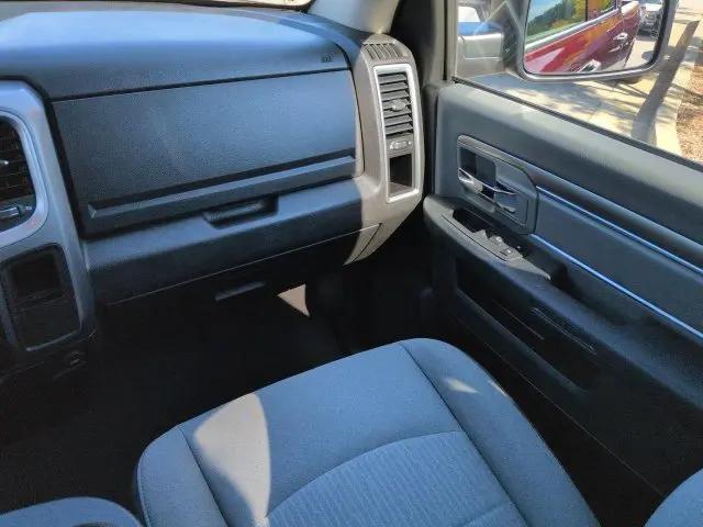 2024 Ram 1500 Classic SLT Quad Cab 4x4 64 Box