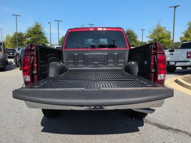 2024 Ram 1500 Classic SLT Quad Cab 4x4 64 Box