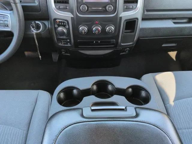 2024 Ram 1500 Classic SLT Quad Cab 4x4 64 Box