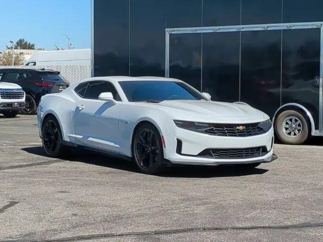 2022 Chevrolet Camaro RWD Coupe 1LT