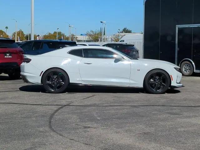 2022 Chevrolet Camaro RWD Coupe 1LT
