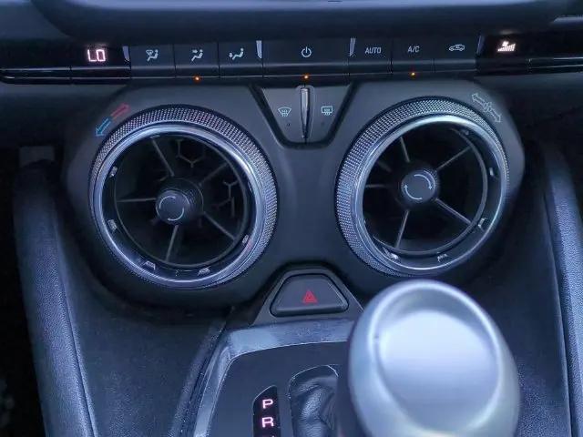 2022 Chevrolet Camaro RWD Coupe 1LT