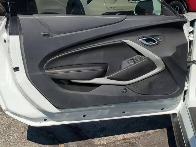 2022 Chevrolet Camaro RWD Coupe 1LT