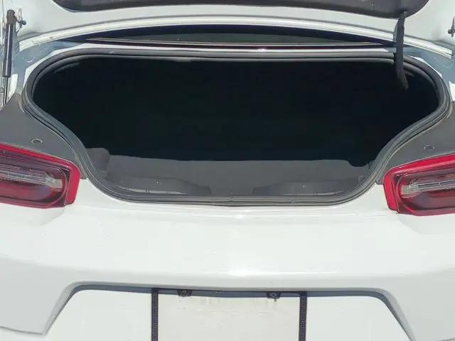 2022 Chevrolet Camaro RWD Coupe 1LT