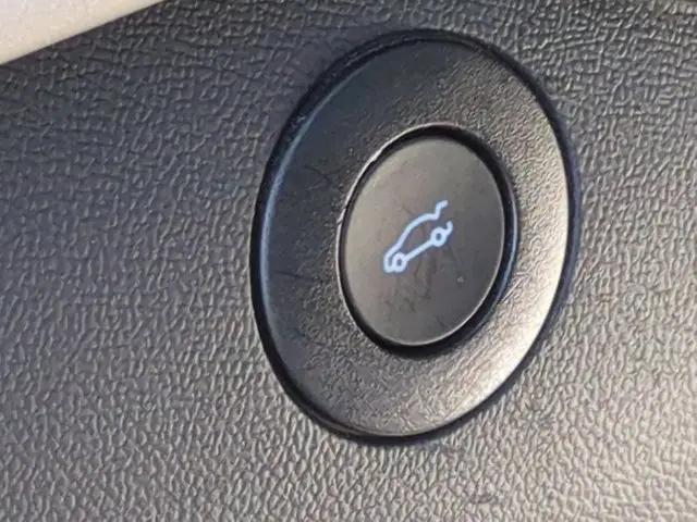 2022 Chevrolet Camaro RWD Coupe 1LT