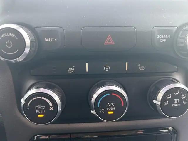2022 Ram 2500 Big Horn Crew Cab 4x4 64 Box