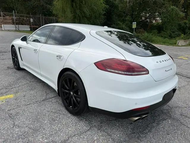2014 Porsche Panamera 4S