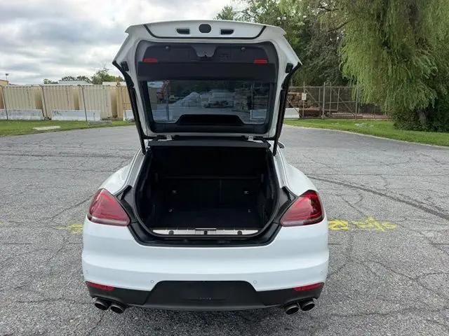 2014 Porsche Panamera 4S