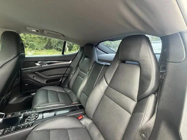 2014 Porsche Panamera 4S