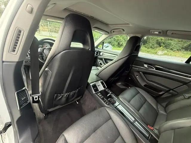 2014 Porsche Panamera 4S