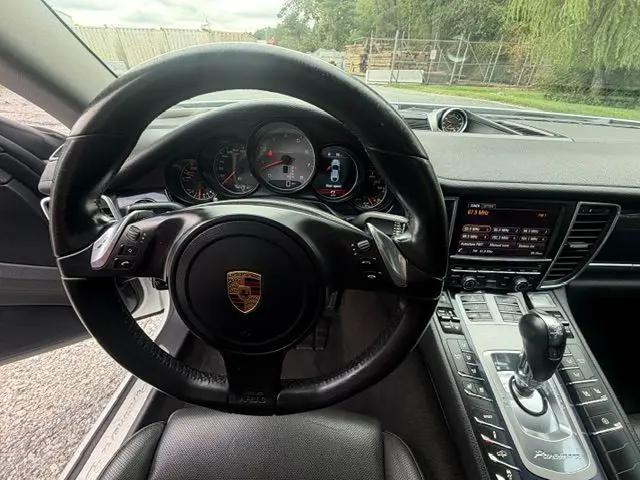 2014 Porsche Panamera 4S