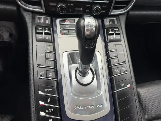 2014 Porsche Panamera 4S