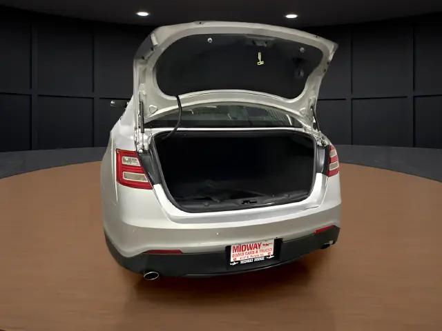 2016 Ford Taurus Limited