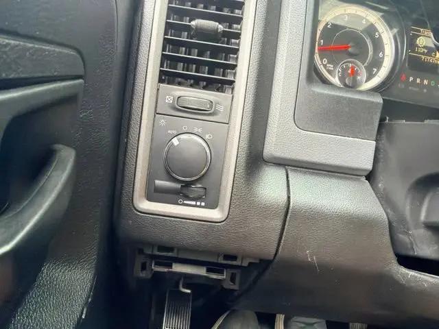 2017 Ram 5500 Tradesman/SLT