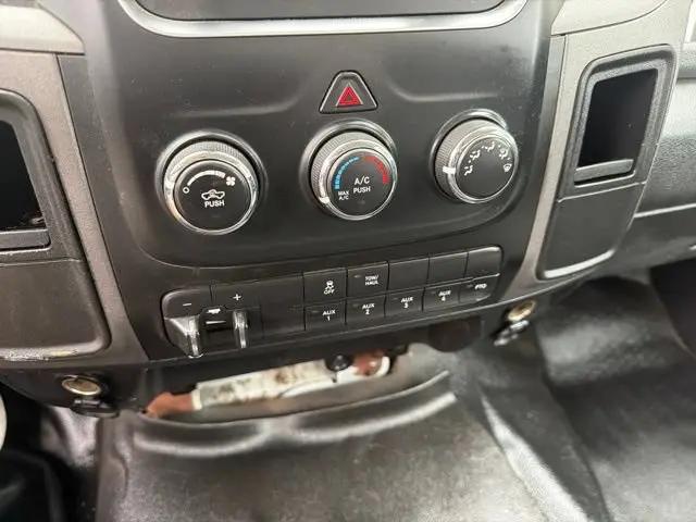 2017 Ram 5500 Tradesman/SLT