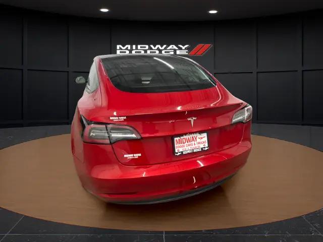 2022 Tesla Model 3 Rear-Wheel Drive