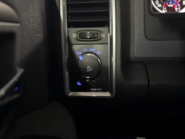 2018 Ram 2500 Big Horn Crew Cab 4x4 64 Box