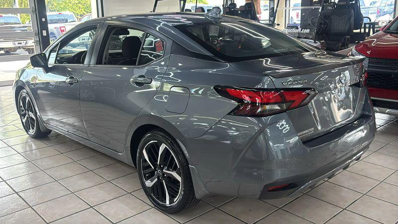 2024 Nissan Versa 1.6 SR