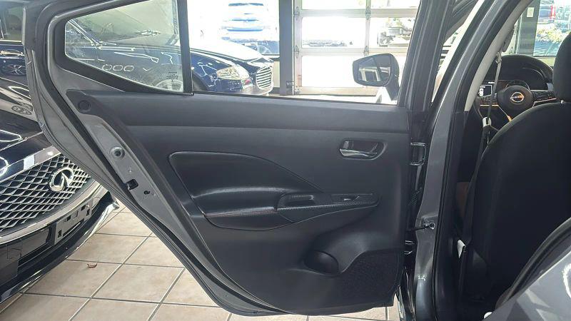 2024 Nissan Versa 1.6 SR