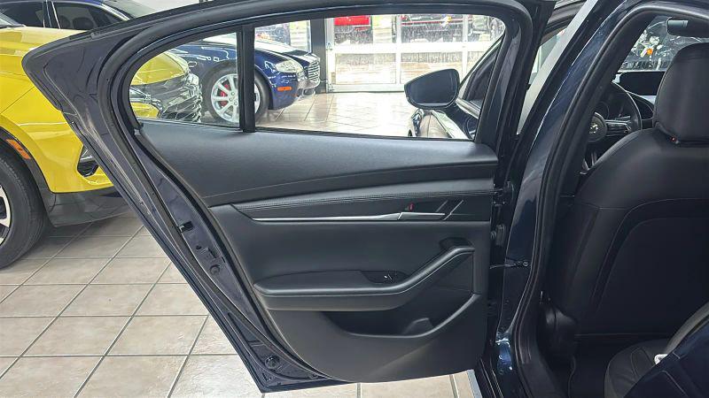 2025 Mazda Mazda3 2.5 S Select Sport