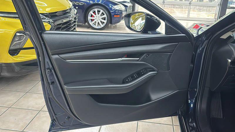 2025 Mazda Mazda3 2.5 S Select Sport