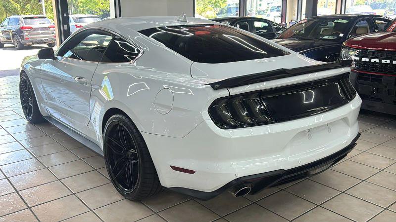 2021 Ford Mustang EcoBoost Premium Fastback