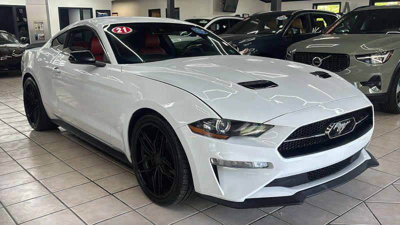 2021 Ford Mustang EcoBoost Premium Fastback
