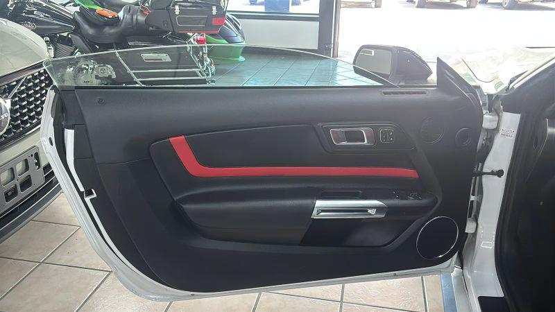 2021 Ford Mustang EcoBoost Premium Fastback