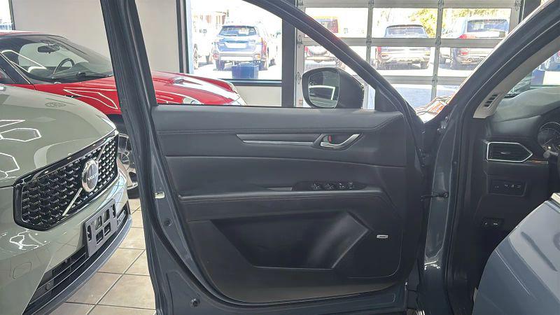 2025 Mazda CX-5 2.5 S Carbon Edition