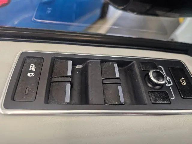 2015 Land Rover Range Rover 5.0L V8 Supercharged Autobiography