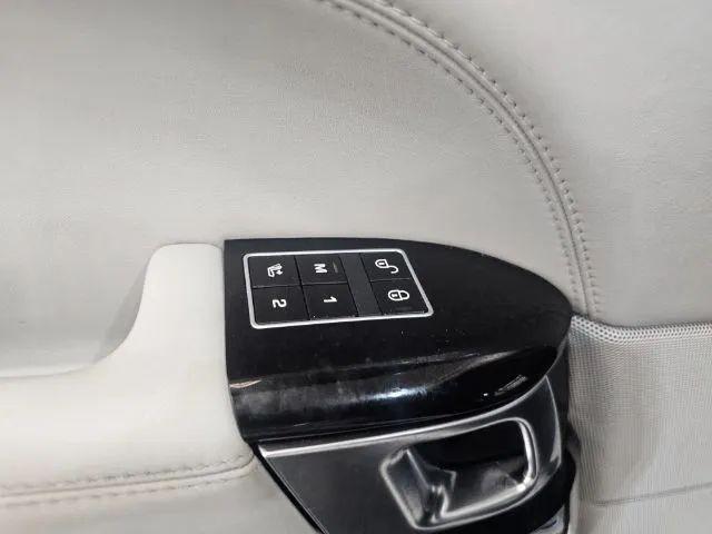 2015 Land Rover Range Rover 5.0L V8 Supercharged Autobiography