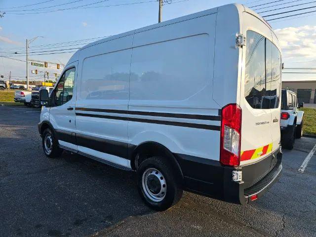 2016 Ford Transit Medium Roof w/Sliding Side Door w/RWB