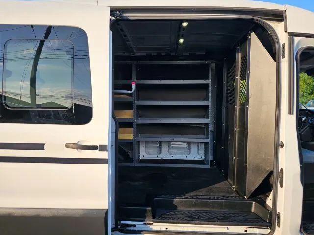 2016 Ford Transit Medium Roof w/Sliding Side Door w/RWB