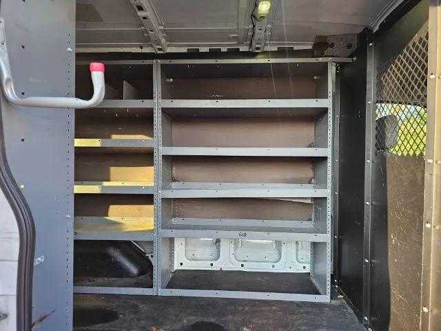 2016 Ford Transit Medium Roof w/Sliding Side Door w/RWB