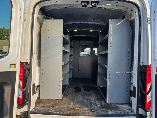 2016 Ford Transit Medium Roof w/Sliding Side Door w/RWB