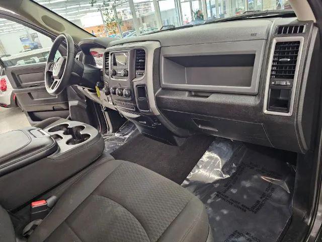 2018 Ram 1500 Express Quad Cab 4x4 64 Box