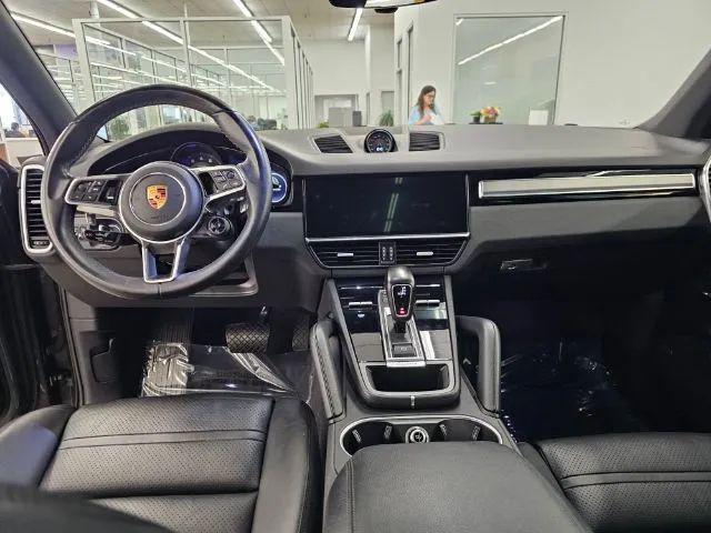 2019 Porsche Cayenne Base