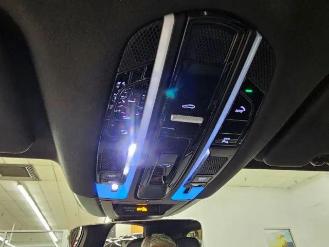 2019 Porsche Cayenne Base