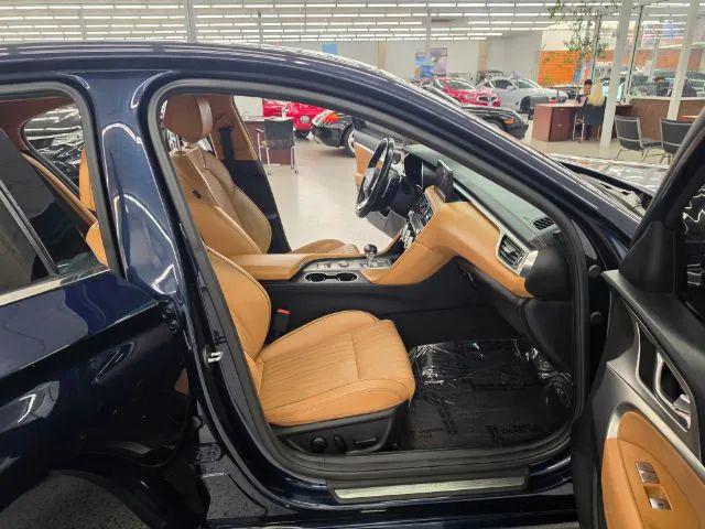 2022 Genesis G70 3.3T AWD