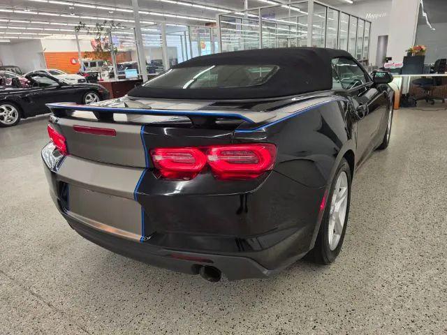 2021 Chevrolet Camaro RWD Convertible 1LT