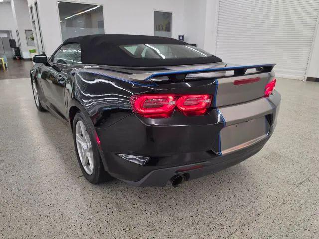 2021 Chevrolet Camaro RWD Convertible 1LT