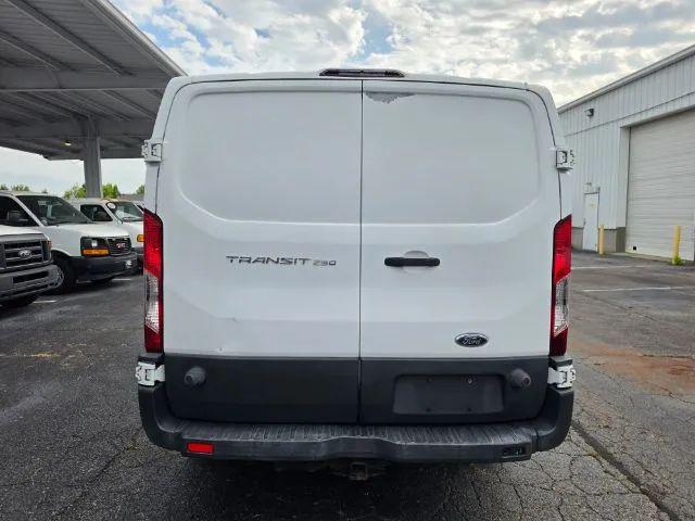 2015 Ford Transit w/Sliding Side Door w/LWB